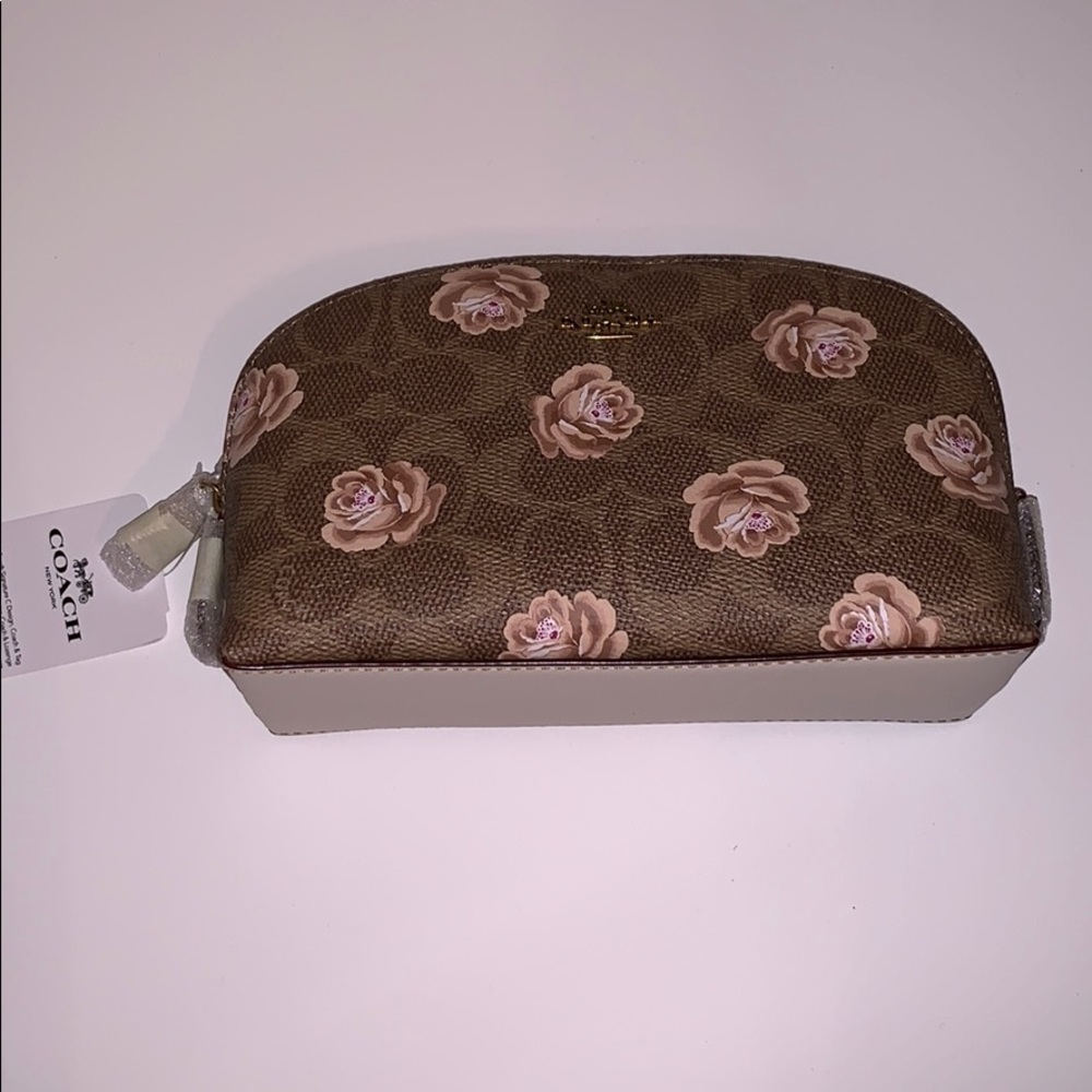 Coach Cosmetics Pouch 🔥🔥🔥